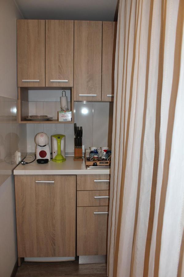 Central Cosy Apart Oradea Apartment Ngoại thất bức ảnh