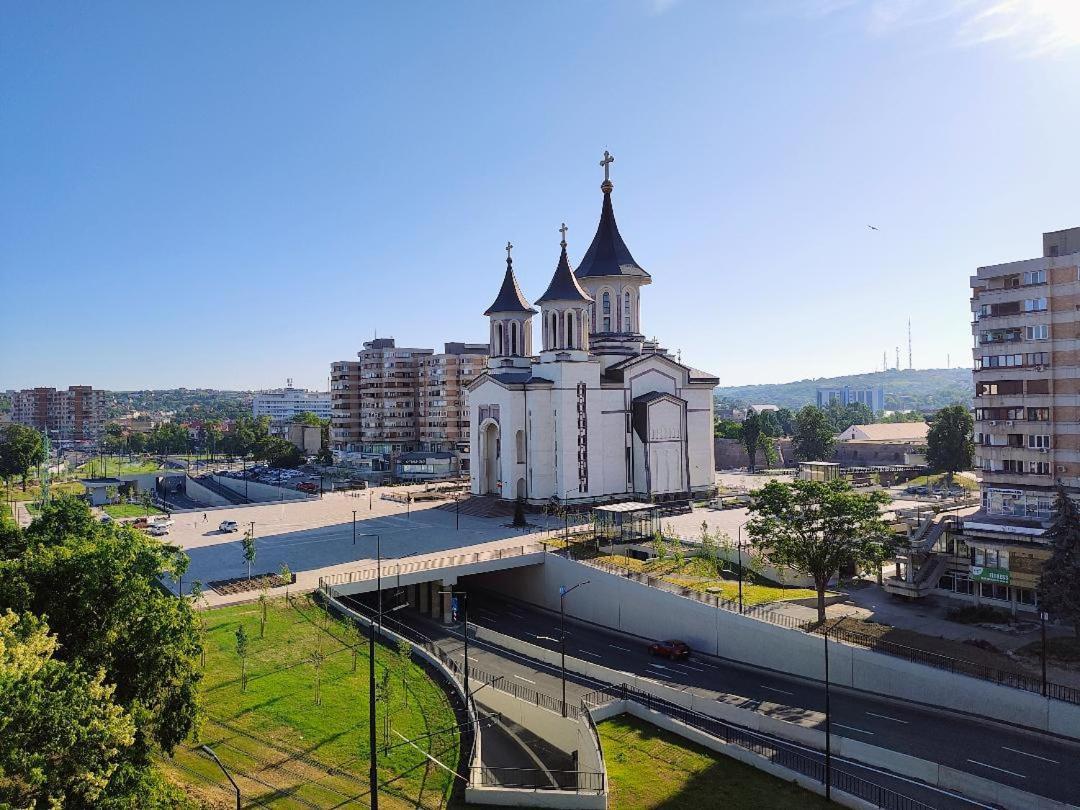 Central Cosy Apart Oradea Apartment Ngoại thất bức ảnh